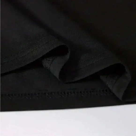 Black Ghost and Bow Graphic Tee - Picture 4 of 4